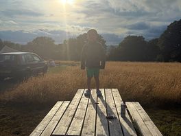 Picnic table