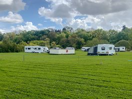 Non-electric pitches in the centre