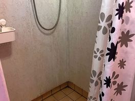 Female shower