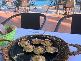 The food was wonderful and the service very good