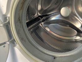 Dirty washing machine
