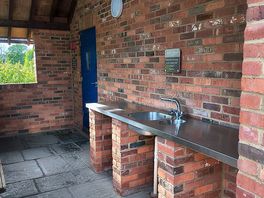 Washing up area