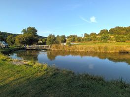 Top course lake