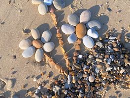Beach art