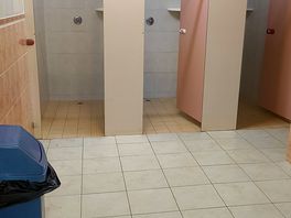 Ladies shower block