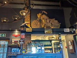 Wheels cafe