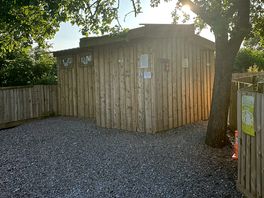Shower block