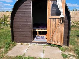 The log pod