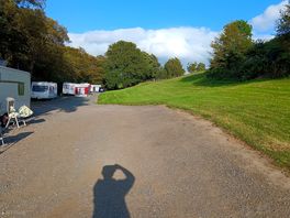 Road/pitches