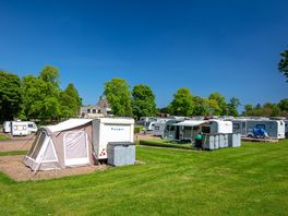 Fully-serviced pitches