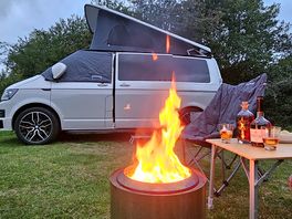 Fireside camping 🤙🏼🚐