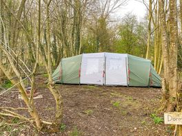 A lovely tent with a sleeping compartment at each end. Comfortably sleeping five.