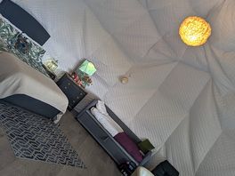 What the room in the dome was like