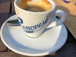 Kaffe i baren