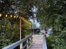 Nice little bridge from camping to the facilities