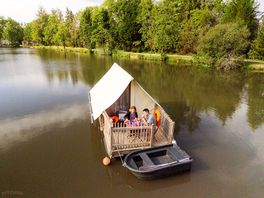 Flotente floating tent in the lake