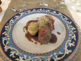 Nye meat course