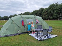 Orange tent zone