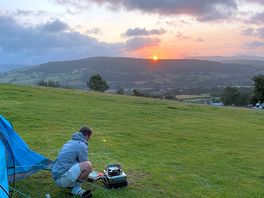 Making breakfast on the campsite