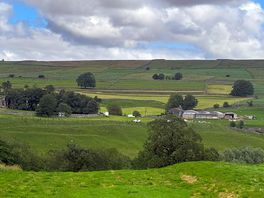 Open views across wharfedale