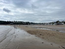Saundersfoot bay