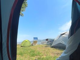 Vista lago dalla tenda