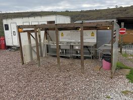 Dish washing with hot water