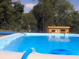 Amazing above ground pool