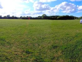 As stated, "peaceful and lots of space"