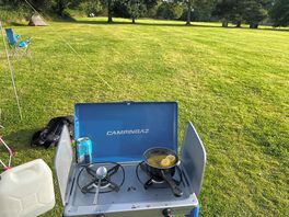 Cooking whilst looking down the 9th!