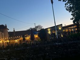 Night time at the pub /outdoor bar