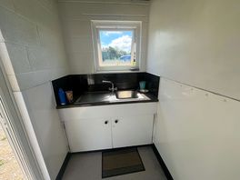Washing up area.