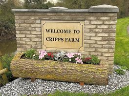 Lovely welcome entrance