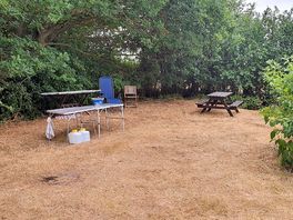Spacious pitch for one group