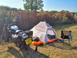 Moto camping here was great, sun in the morning to wake me up bright and early for the days ride.