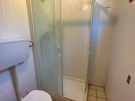 Deuxième sanitaire sale