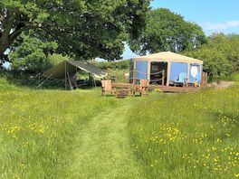 Path down to Oak yurt