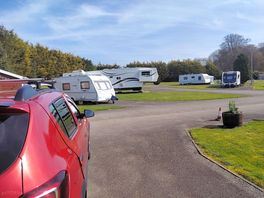 Plenty space and very good tidy
