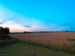 Sun setting