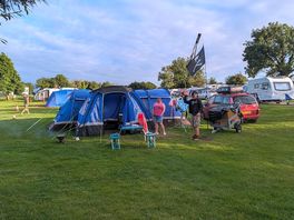 The happy campers pitch