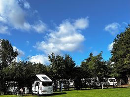 Daytime camping