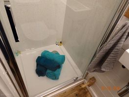 Bathroom, clean and tidy