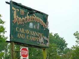 Welcome sign