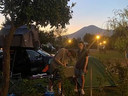 Zonsondergang aan de vesuvius
