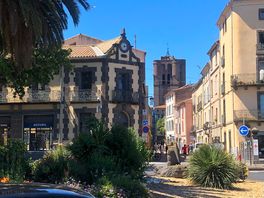Beautiful nearby agde