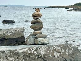 Primitive stone statue!