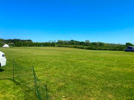 The willows camping field on a glorious friday in may, only 3 pitches taken.