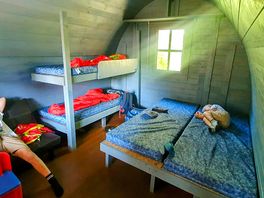 Inside pod 1