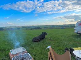 To show how we set up our desposable bbq!