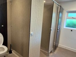 Toilets mens